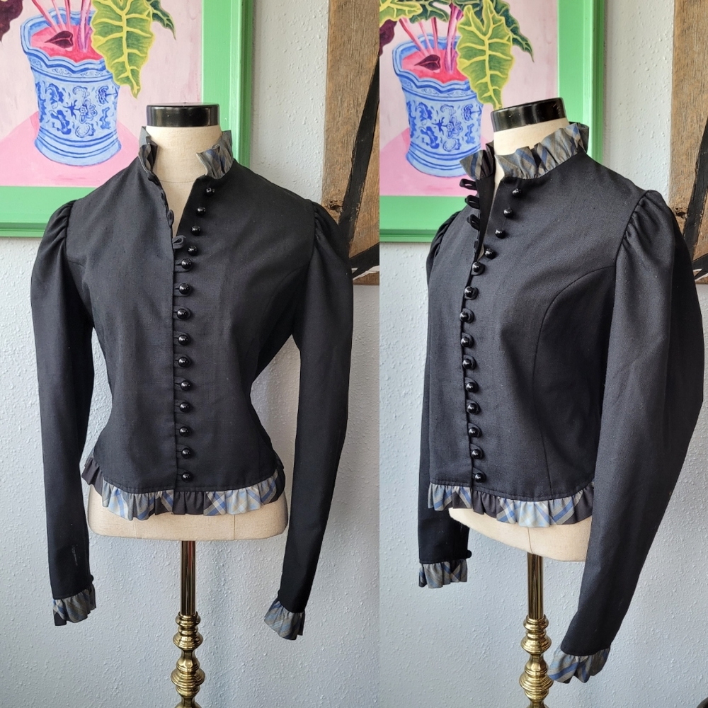 Vintage Marion Donaldson Goth Victorian 1970s Ruffle Blouse Size M/L